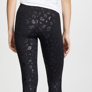 Terez ✦ Black Metallic Foil Leopard Print Leggings (L)